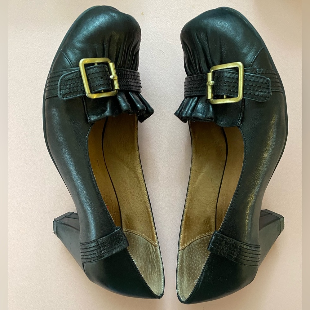 Miz Mooz black buckle 2” heels - size 8